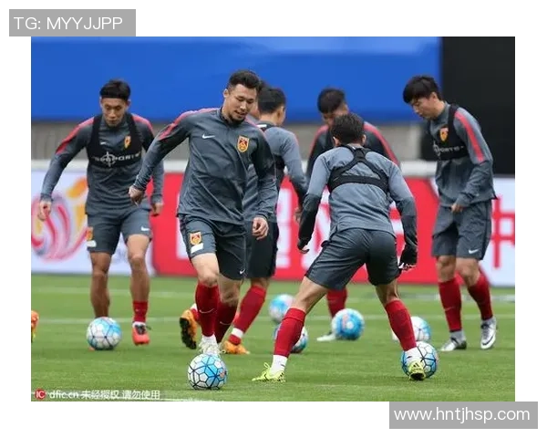 武汉足球队在世界杯预选赛中的个人能力分析与表现评估 武汉足球队在世界杯预选赛中的个人能力分析与表现评估